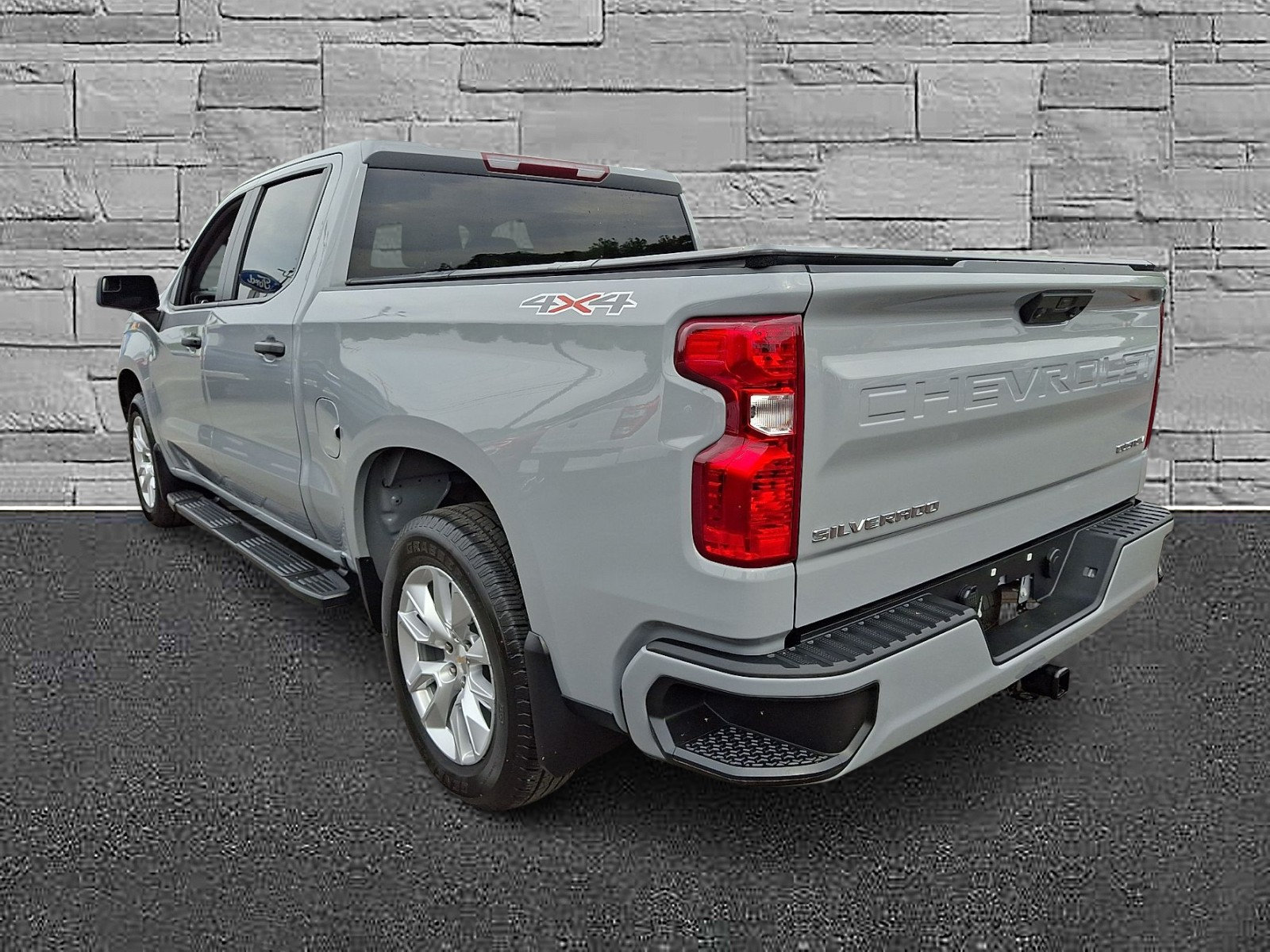 Used 2024 Chevrolet Silverado 1500 Custom AWD/4WD image 8