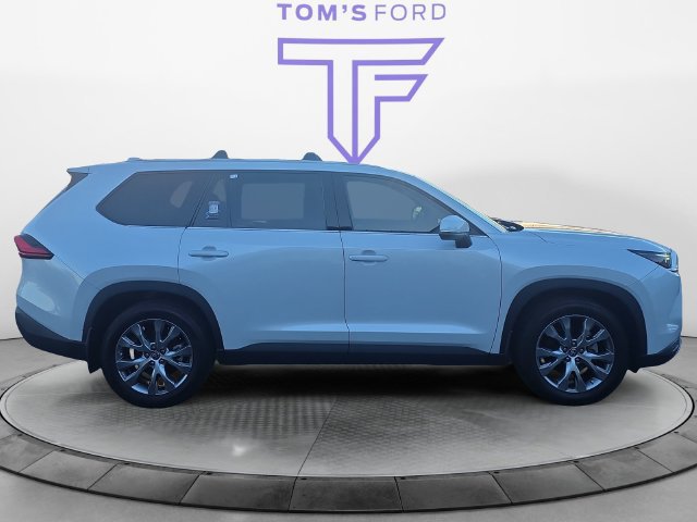 Used 2024 Toyota Grand Highlander AWD Hybrid image 8