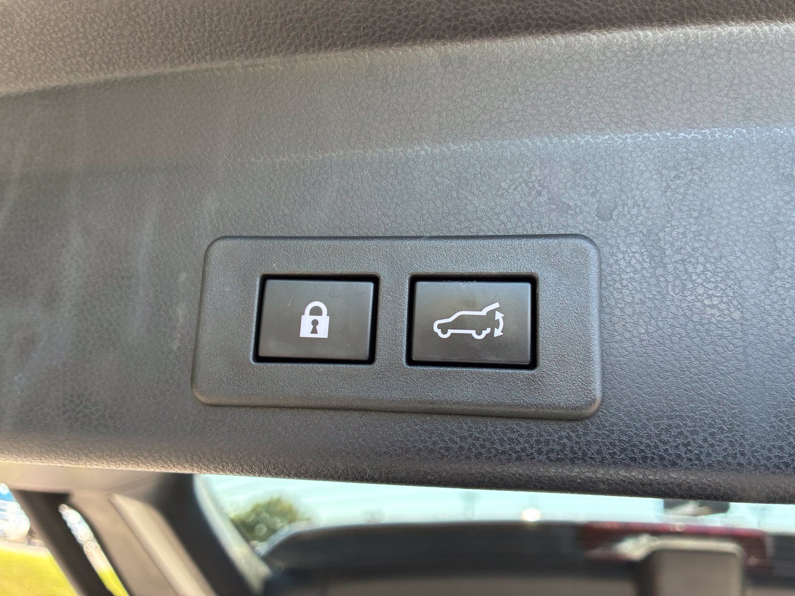 Used 2022 Subaru Ascent Touring AWD/4WD image 18
