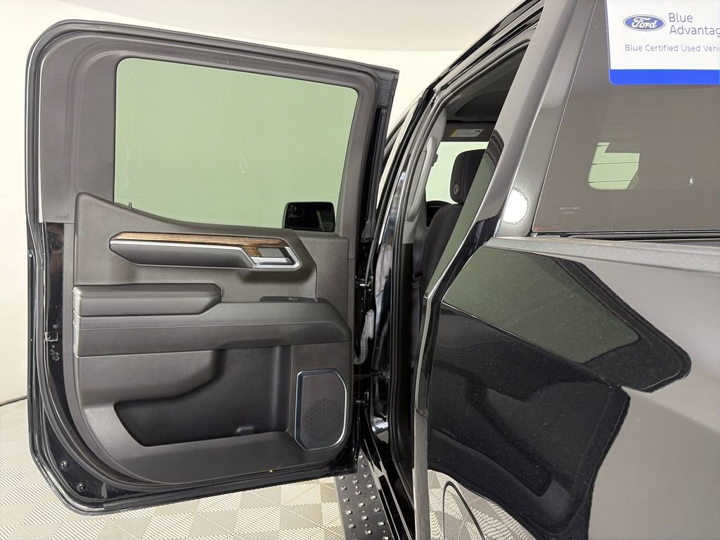 Used 2024 GMC Sierra 1500 Elevation w/ X31 Off-Road Package image 12