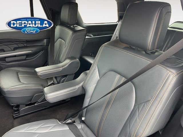 Certified 2023 Ford Expedition Platinum image 17