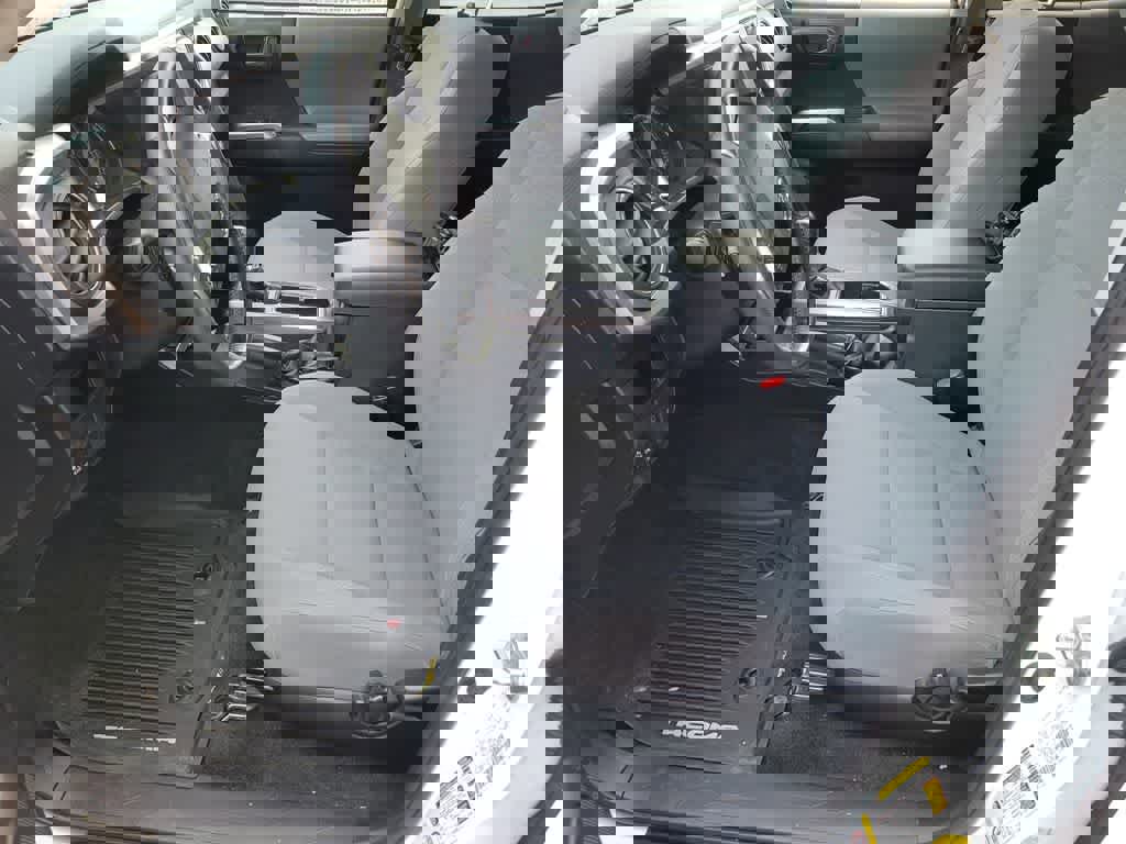 Used 2019 Toyota Tacoma SR5 image 3