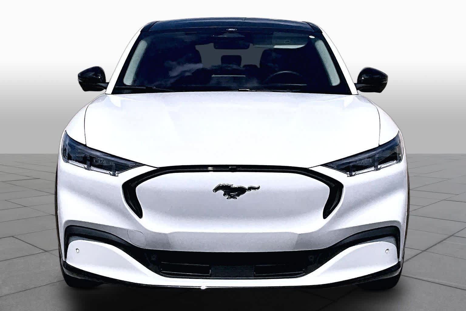 Certified 2023 Ford Mustang Mach-E Premium AWD/4WD image 7