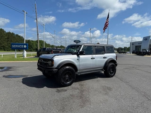 Certified 2022 Ford Bronco Wildtrak AWD/4WD image 3