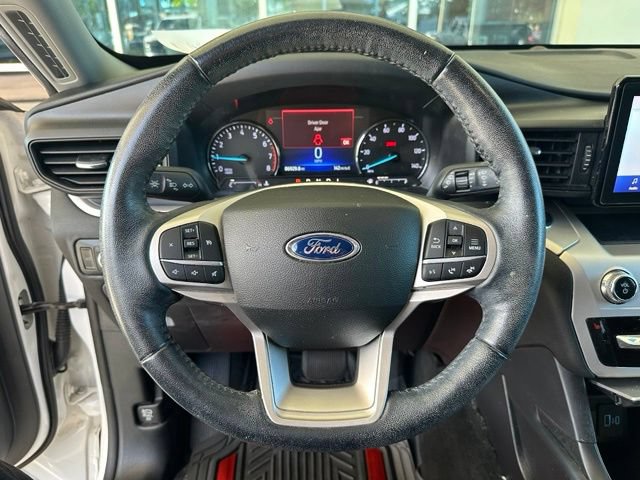 Certified 2022 Ford Explorer XLT w/ Class IV Trailer Tow Package RWD image 23