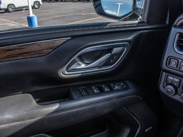Used 2024 Chevrolet Tahoe Premier w/ Advanced Technology Package AWD/4WD image 17