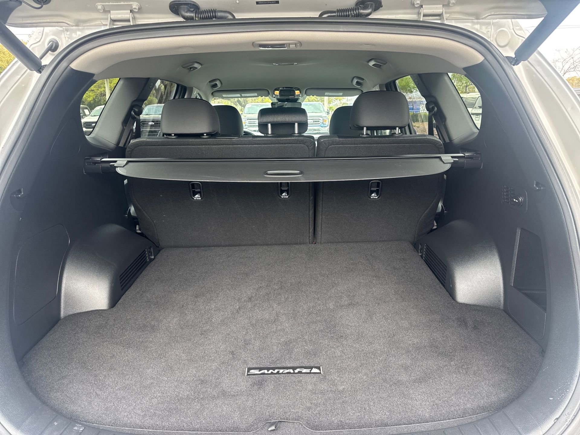 Used 2023 Hyundai Santa Fe SEL image 43