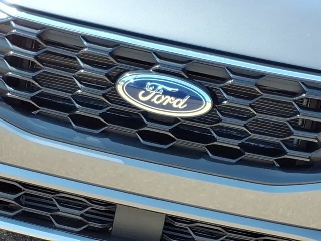Certified 2024 Ford Escape ST-Line w/ Tech Pack #1 AWD/4WD image 17