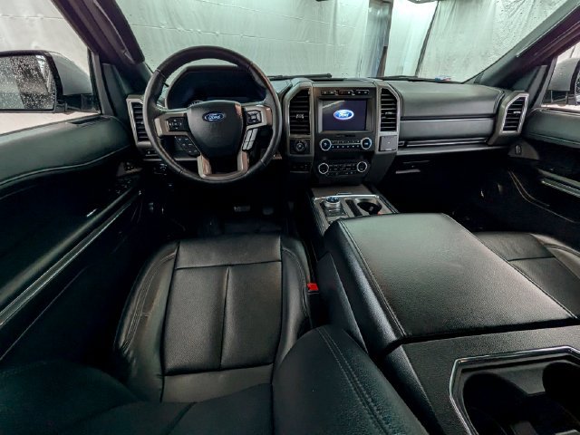 Certified 2020 Ford Expedition XLT w/ Equipment Group 202A AWD/4WD image 9