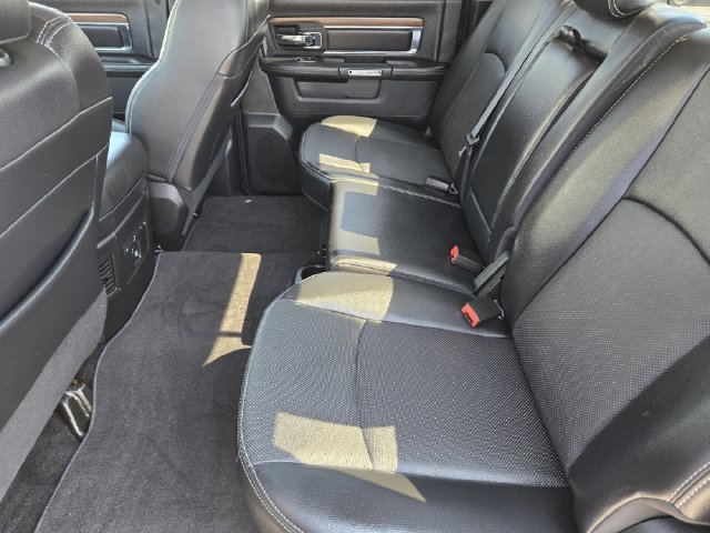 Used 2017 RAM 1500 Laramie AWD/4WD image 28