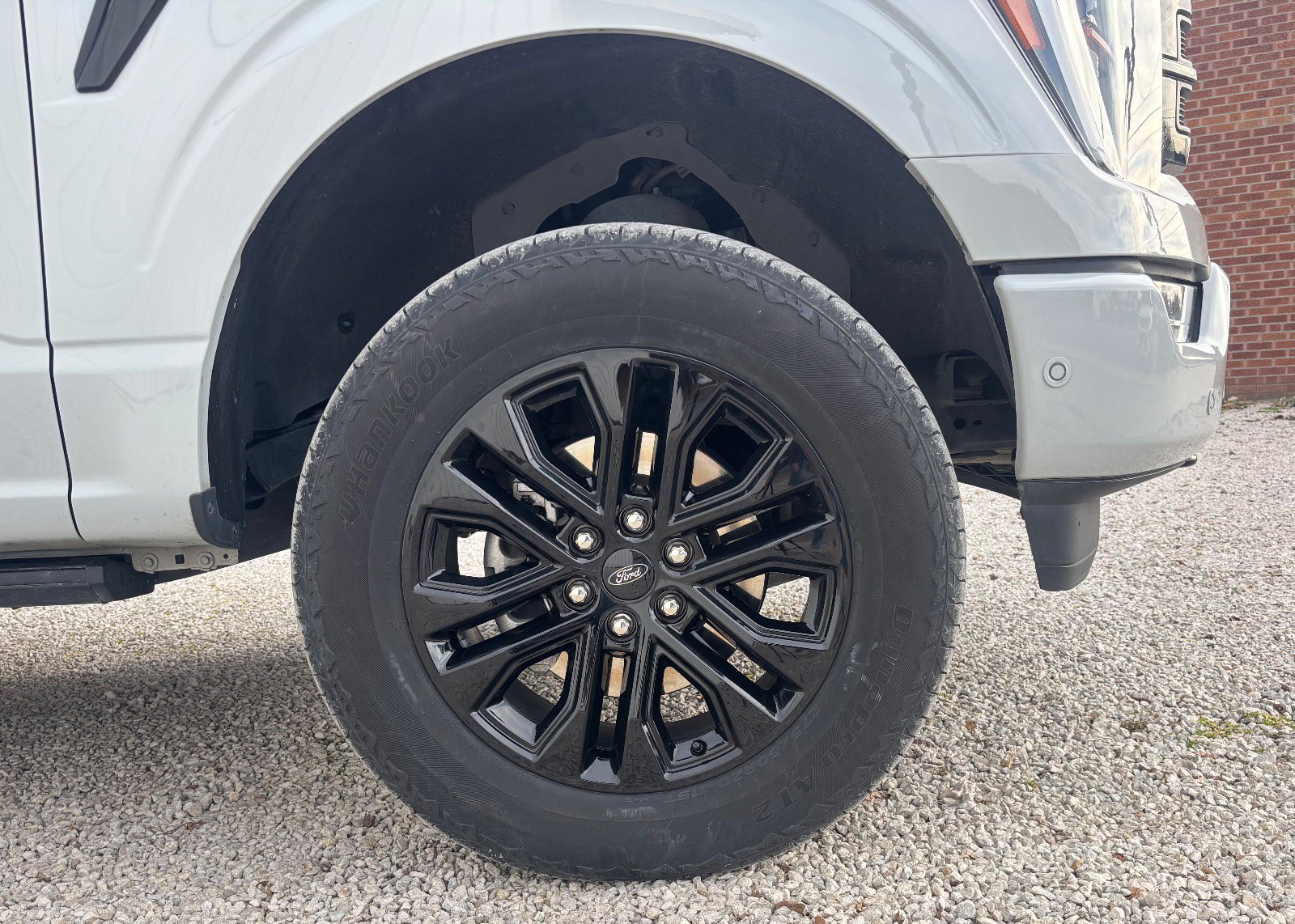 Certified 2023 Ford F150 Lariat w/ Equipment Group 502A High image 26