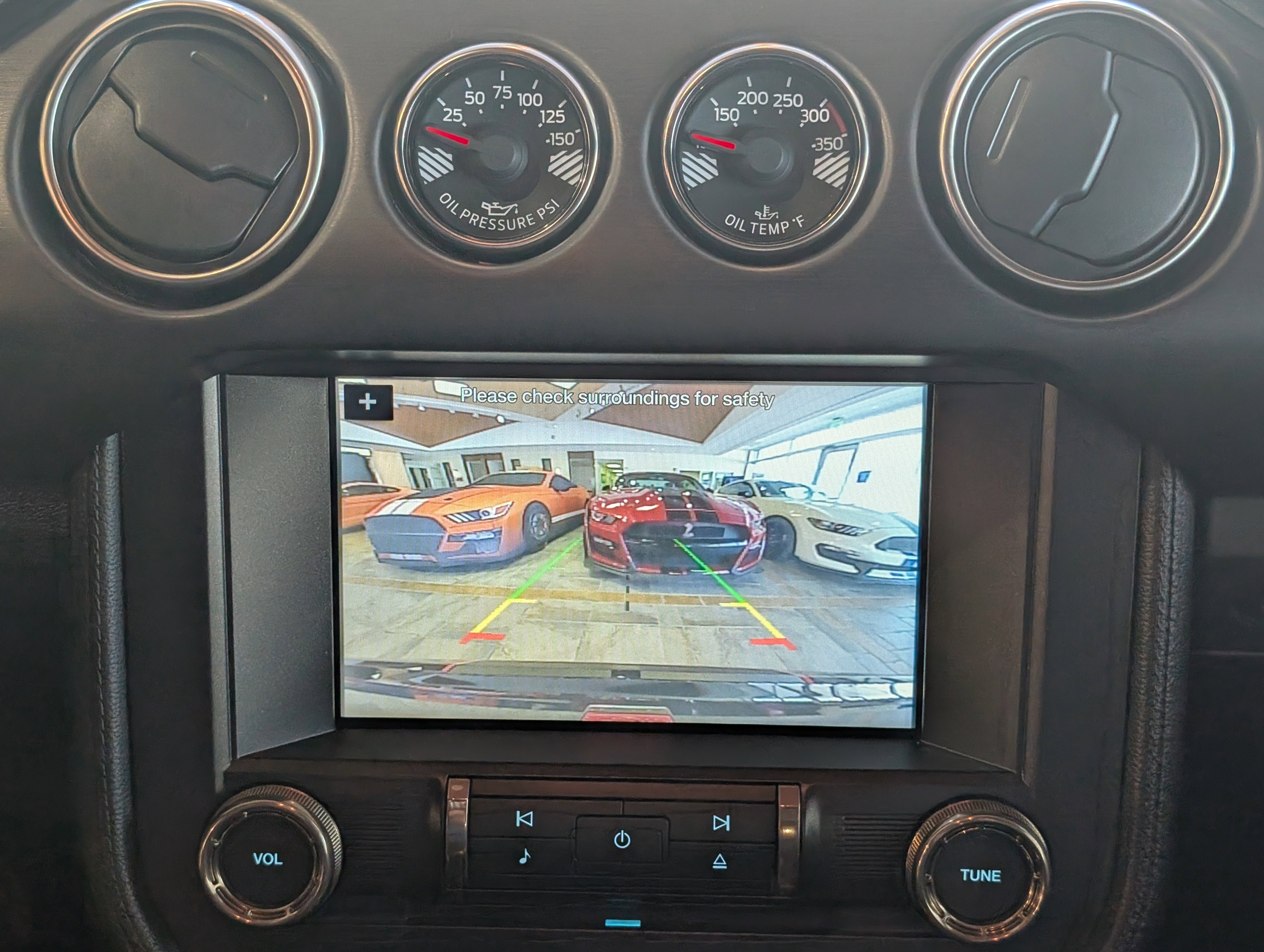 Certified 2017 Ford Mustang Shelby GT350R w/ GT350R Equipment Group 920A image 25