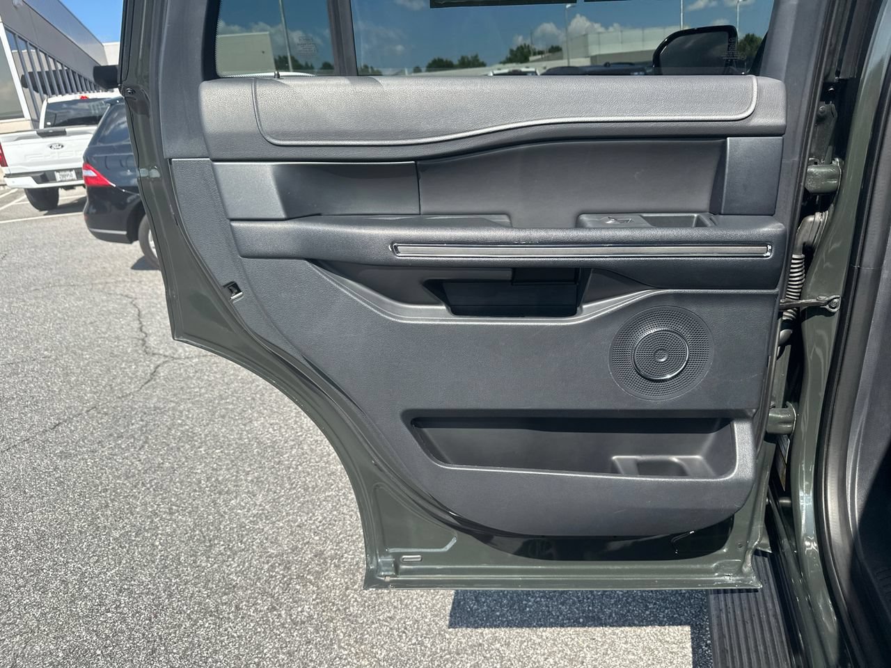 Certified 2022 Ford Expedition XLT RWD image 23