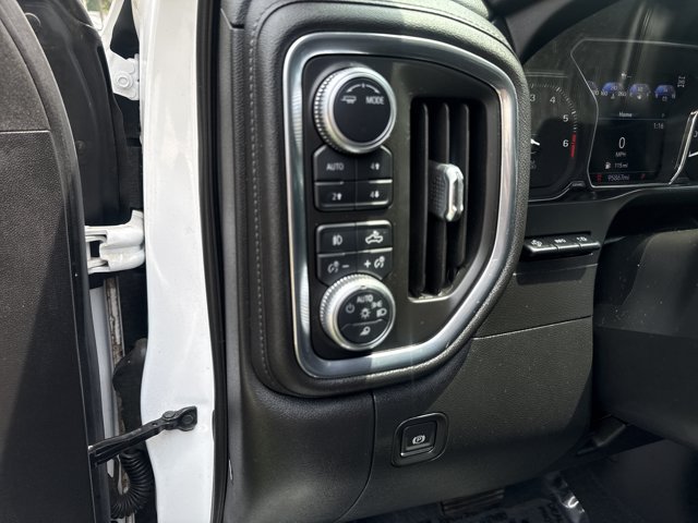 Used 2020 GMC Sierra 1500 Denali w/ Denali Ultimate Package AWD/4WD image 17