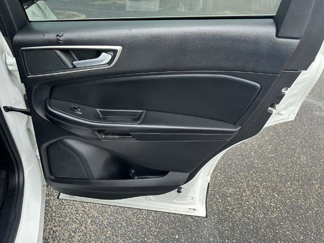 Certified 2022 Ford Edge SEL w/ Convenience Package AWD/4WD image 18