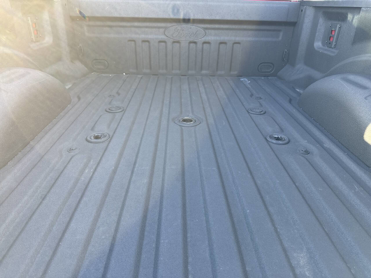 Certified 2025 Ford F350 XLT w/ Black Appearance Package image 13