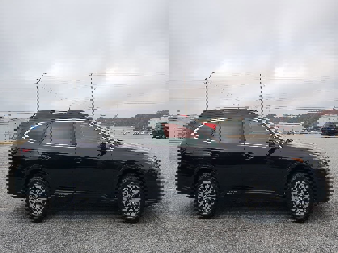 Used 2022 Subaru Outback Premium image 6