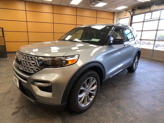Certified 2023 Ford Explorer Limited w/ Limited Technology Package AWD/4WD image 3