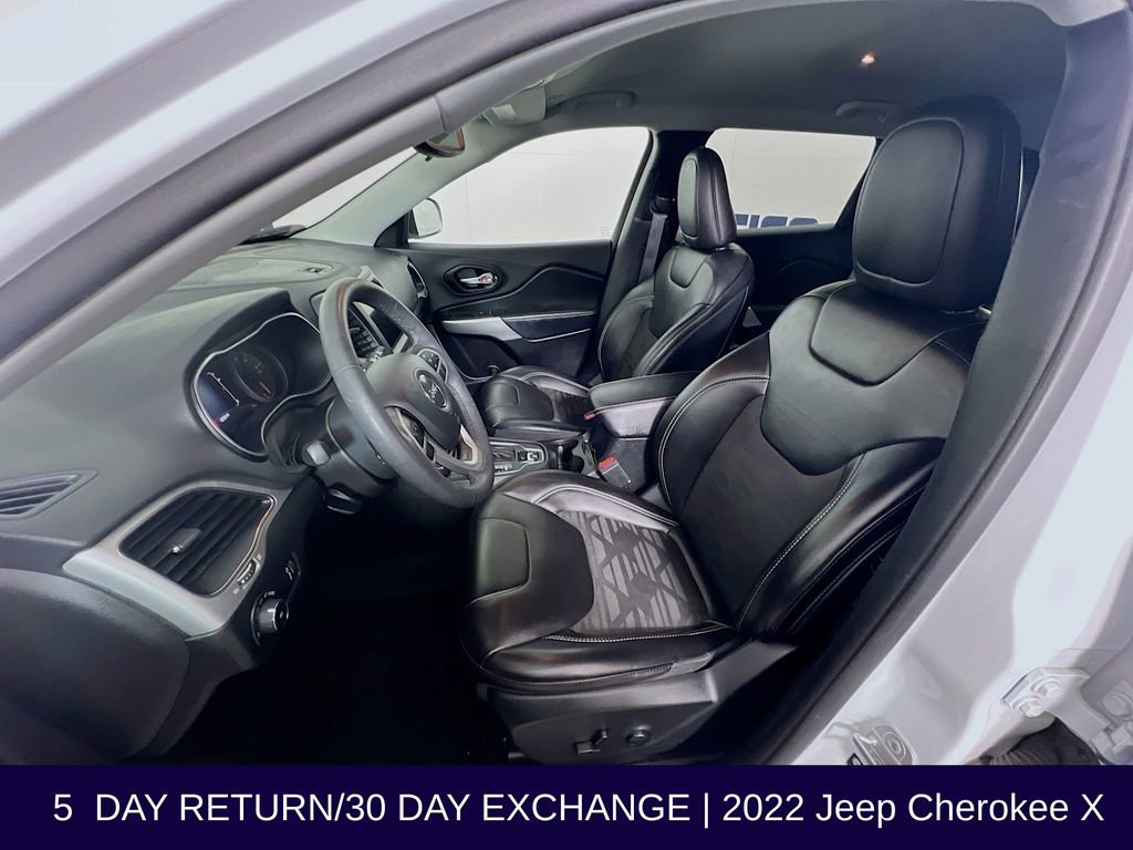 Used 2022 Jeep Cherokee Latitude image 13