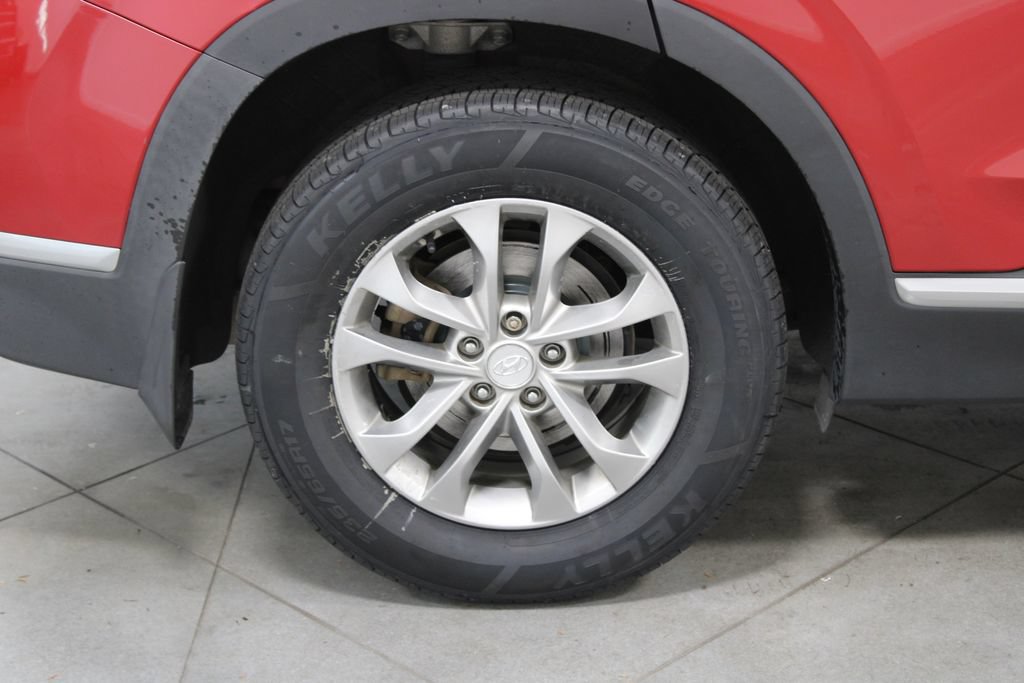 Used 2020 Hyundai Santa Fe SEL FWD image 14