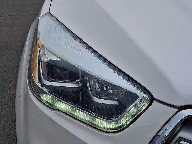 Certified 2017 Ford Escape Titanium w/ Equipment Group 301A FWD image 10