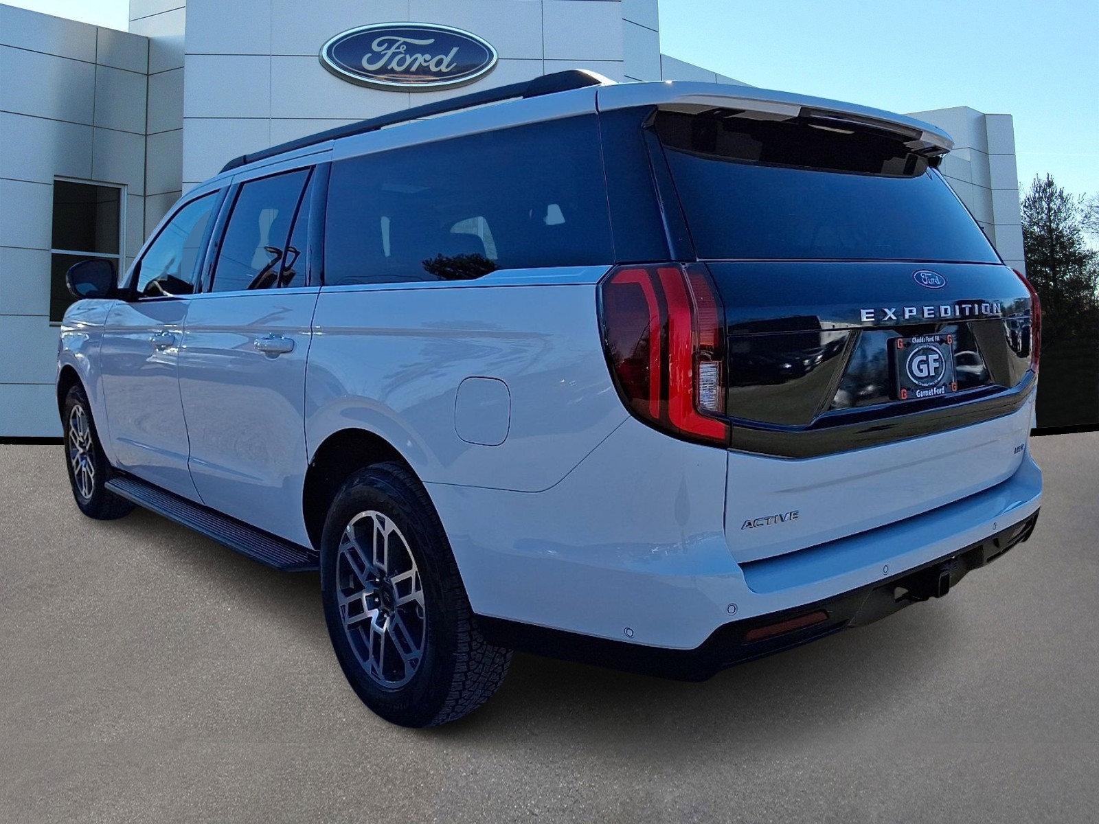 Certified 2025 Ford Expedition Max Active AWD/4WD image 5