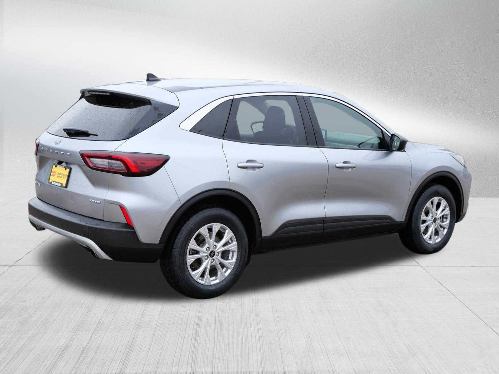 Certified 2024 Ford Escape Active AWD/4WD image 7