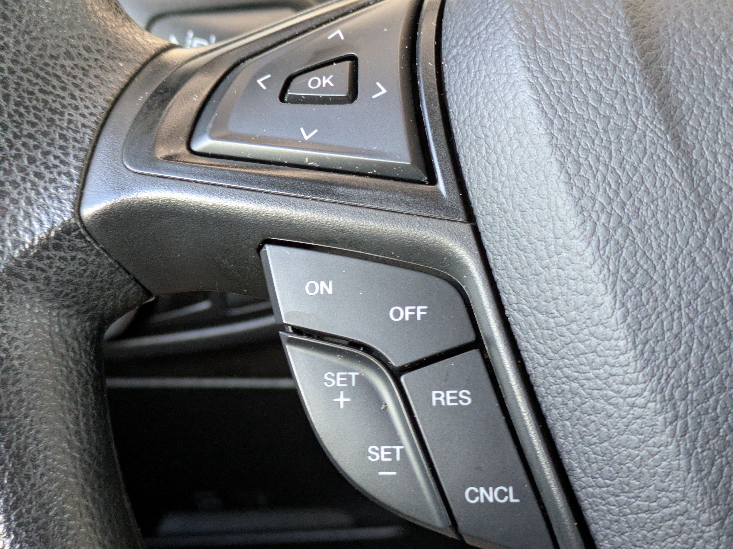 Certified 2024 Ford Edge SE w/ Black Appearance Package AWD/4WD image 23