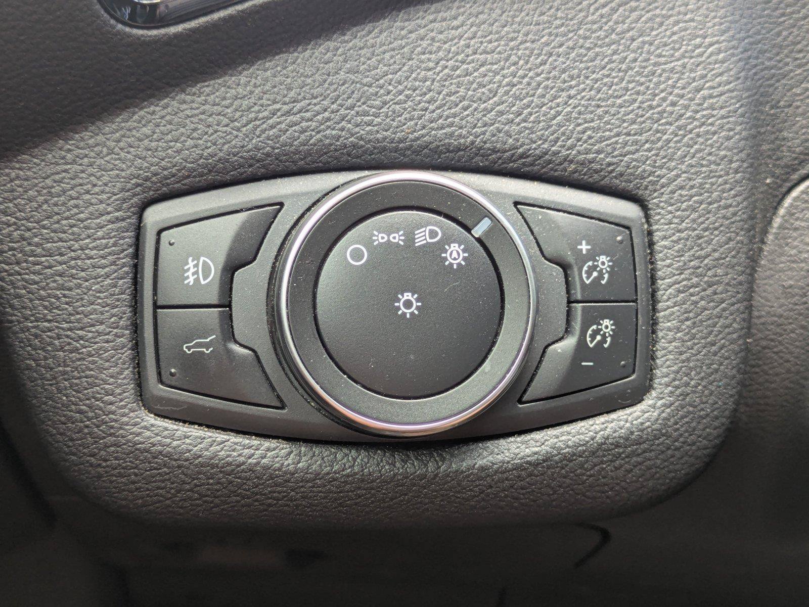 Certified 2019 Ford Escape Titanium AWD/4WD image 23