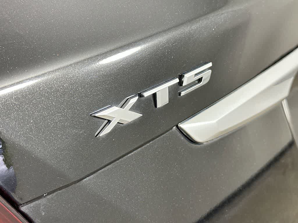 Used 2022 Cadillac XT5 Premium Luxury FWD image 7