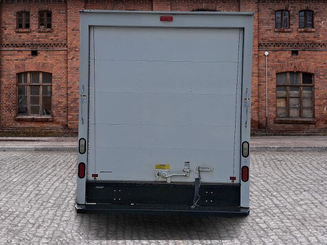 Certified 2016 Ford E-350 and Econoline 350 Super Duty w/ Power Windows & Locks Group image 3