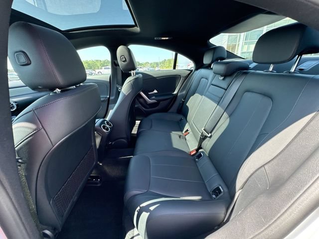 Used 2025 Mercedes-Benz CLA 250 image 21