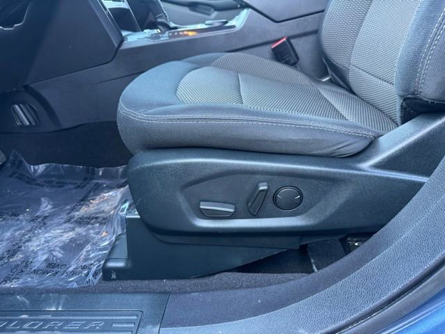 Certified 2019 Ford Explorer XLT w/ Equipment Group 201A FWD image 6