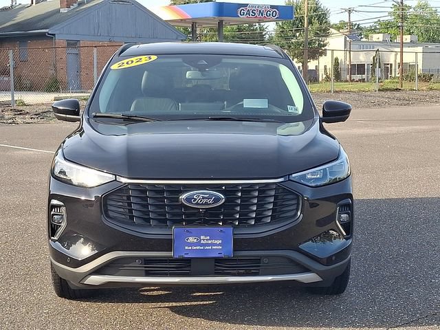 Certified 2023 Ford Escape Platinum w/ Premium Technology Package AWD/4WD image 2
