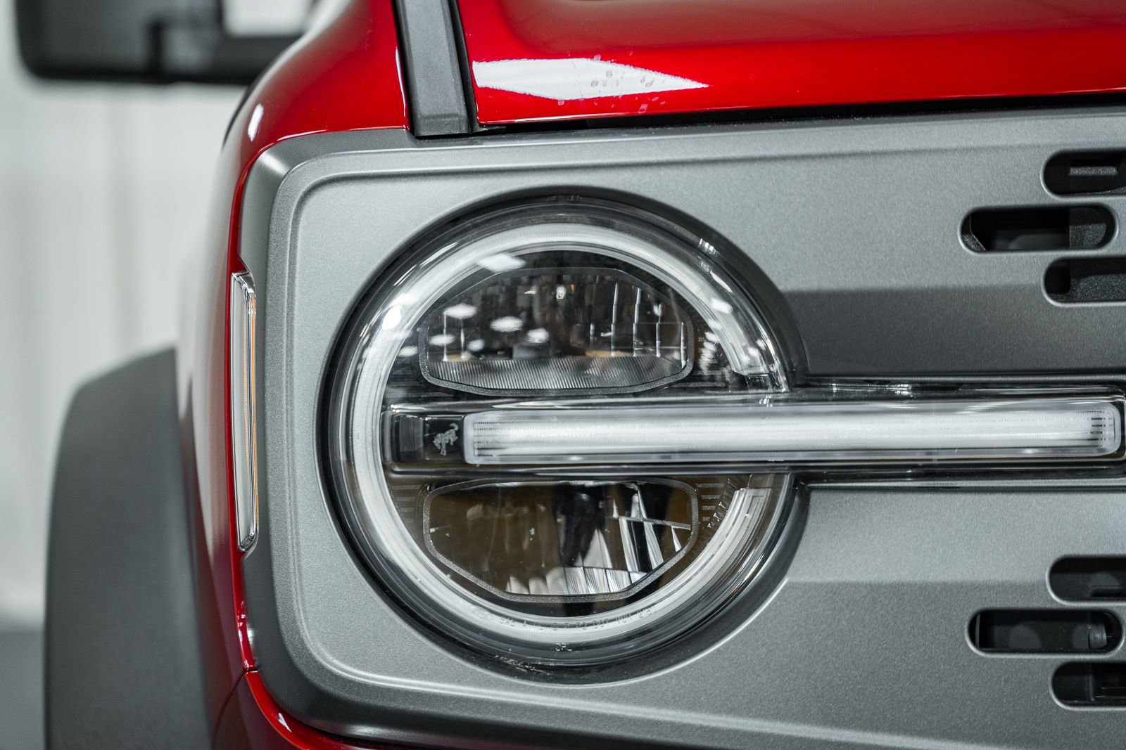 Certified 2025 Ford Bronco Badlands image 9