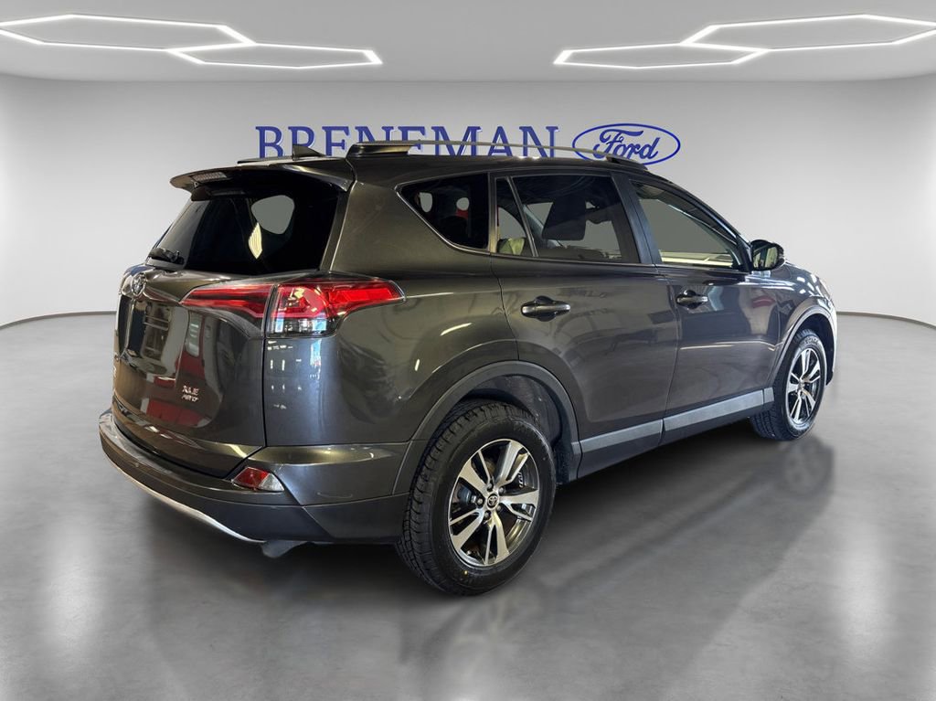 Used 2018 Toyota RAV4 XLE w/ Plus Extra Value Package image 6