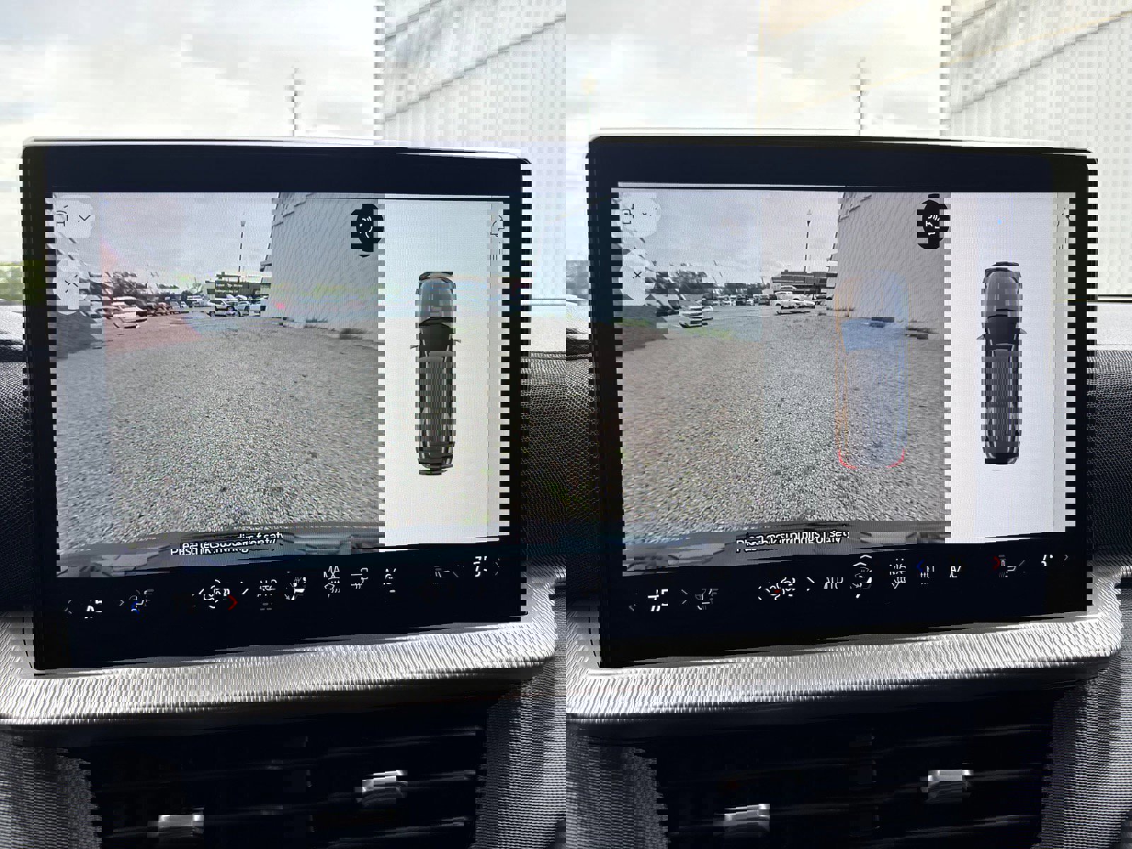 Certified 2025 Ford Explorer ST-Line image 40