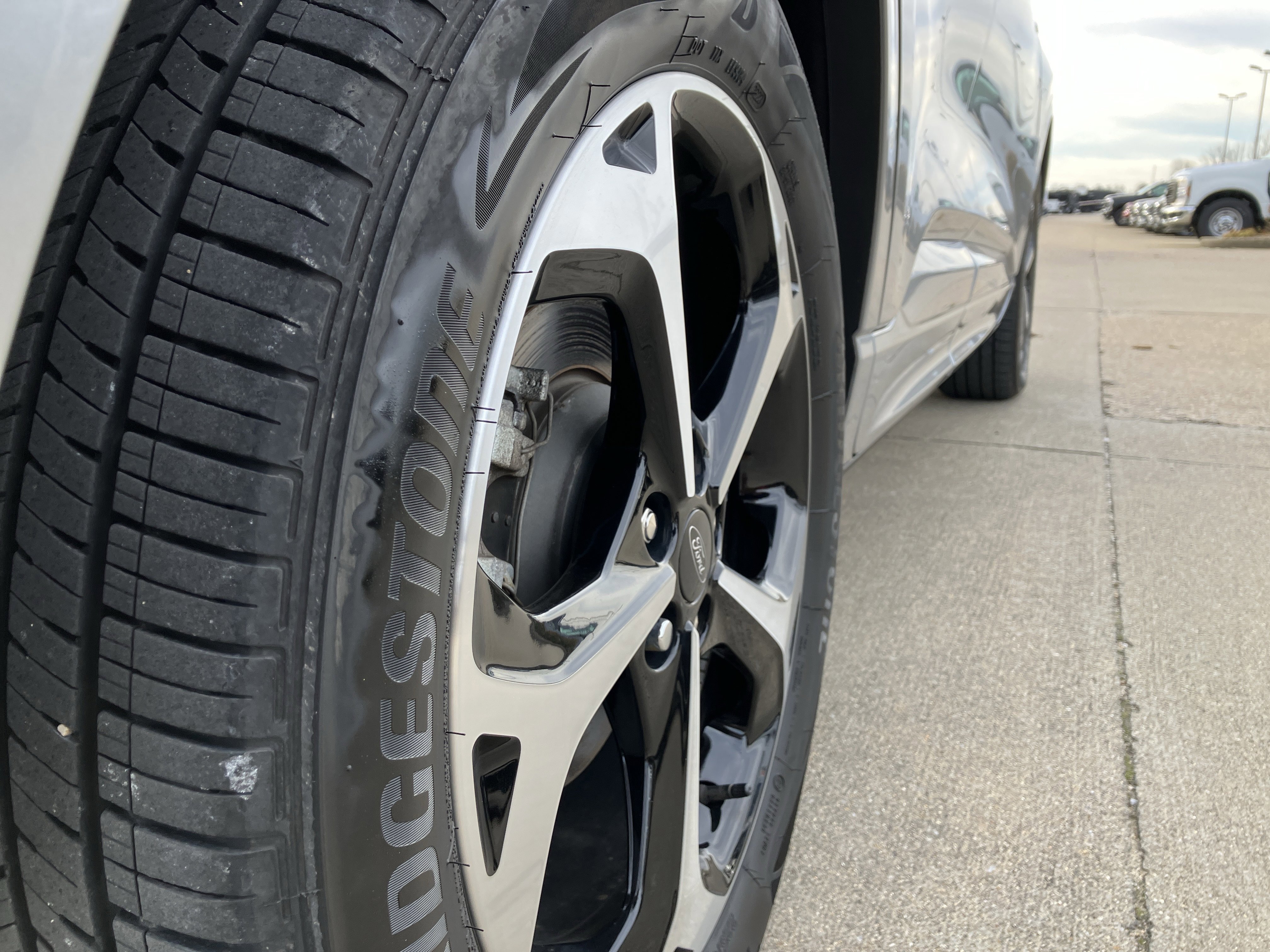 Certified 2023 Ford Escape ST-Line Select w/ Tech Pack #2 image 9