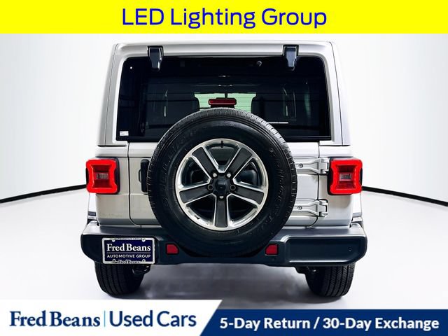 Used 2023 Jeep Wrangler Unlimited Sahara w/ LED Lighting Group AWD/4WD image 8
