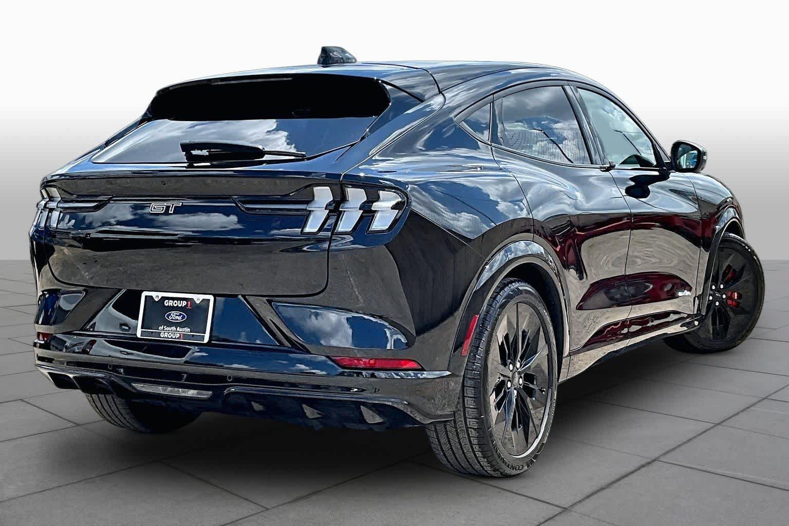 Certified 2025 Ford Mustang Mach-E GT AWD/4WD image 16