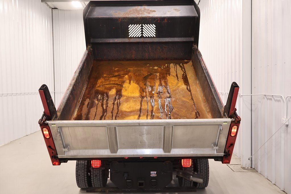 Certified 2017 Ford F550 4x4 Regular Cab Super Duty image 30