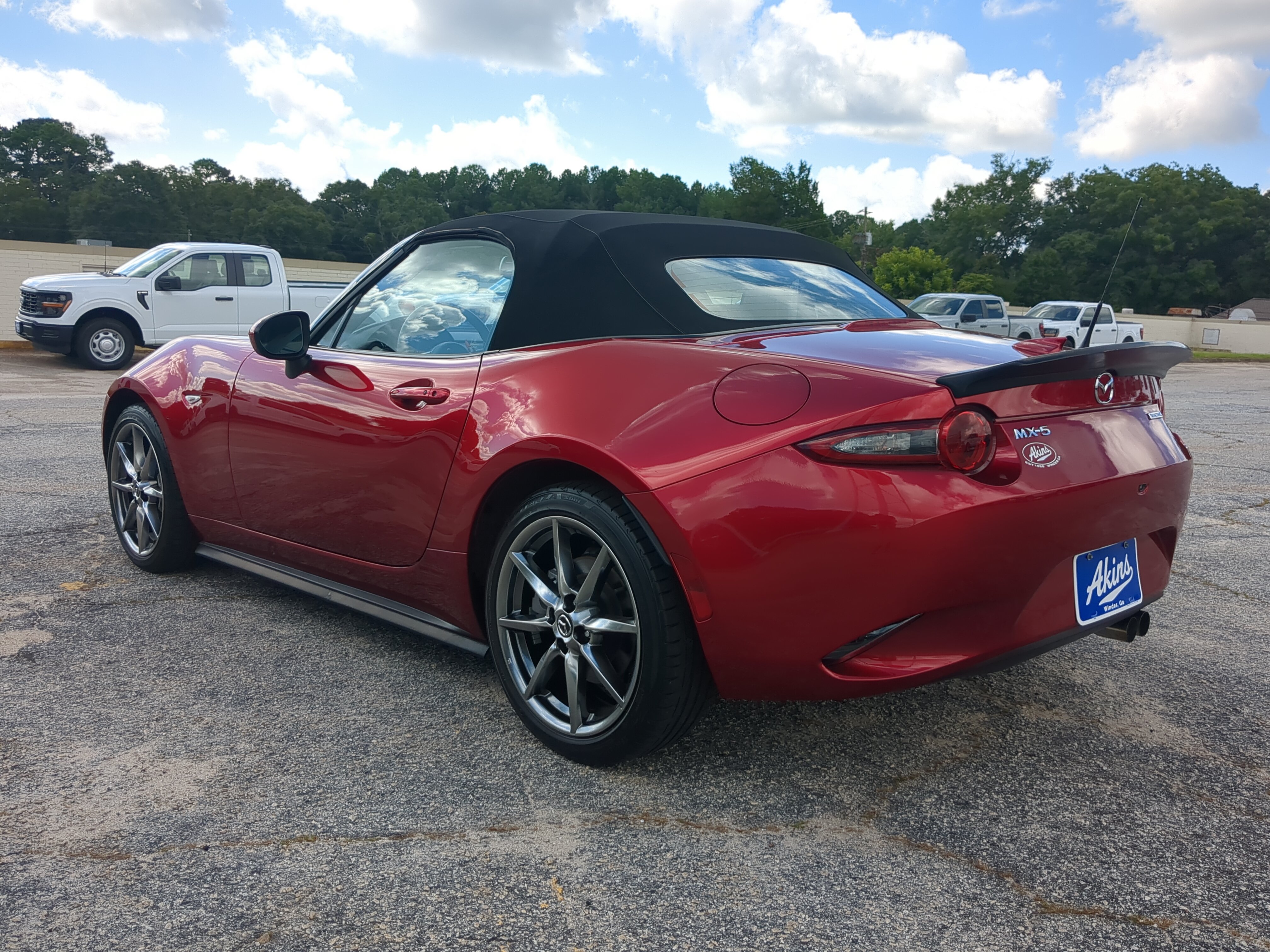 Used 2022 MAZDA MX-5 Miata Grand Touring w/ Weather Package RWD image 5