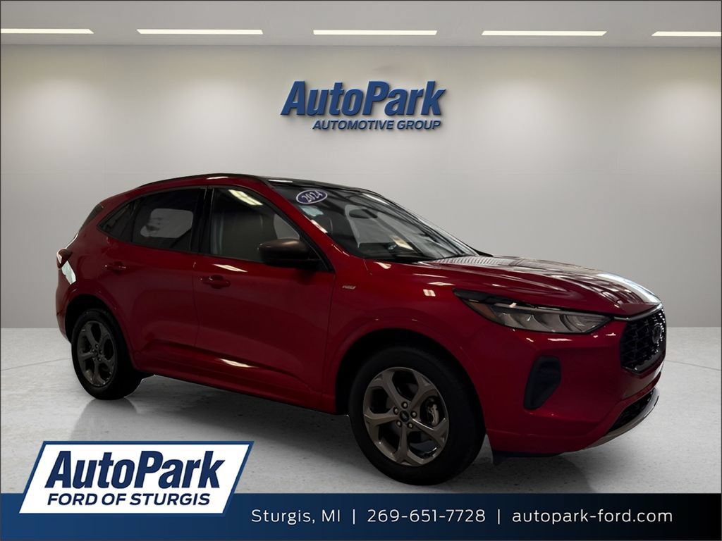 Certified 2024 Ford Escape ST-Line w/ Tech Pack #1 AWD/4WD image 1