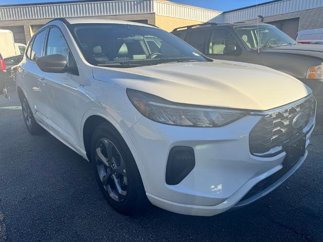 Certified 2024 Ford Escape ST-Line w/ Equipment Group 301A image 6