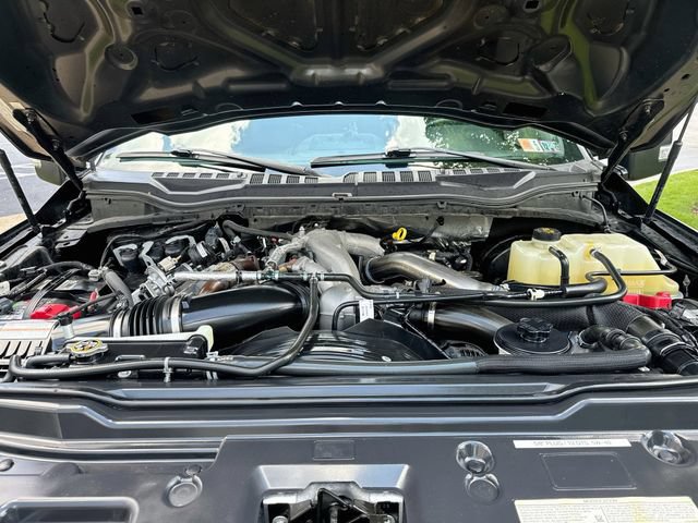 Certified 2022 Ford F350 Lariat w/ Tremor Off-Road Package AWD/4WD image 36