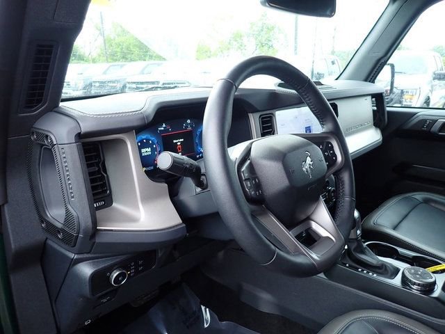Certified 2025 Ford Bronco Outer Banks AWD/4WD image 16