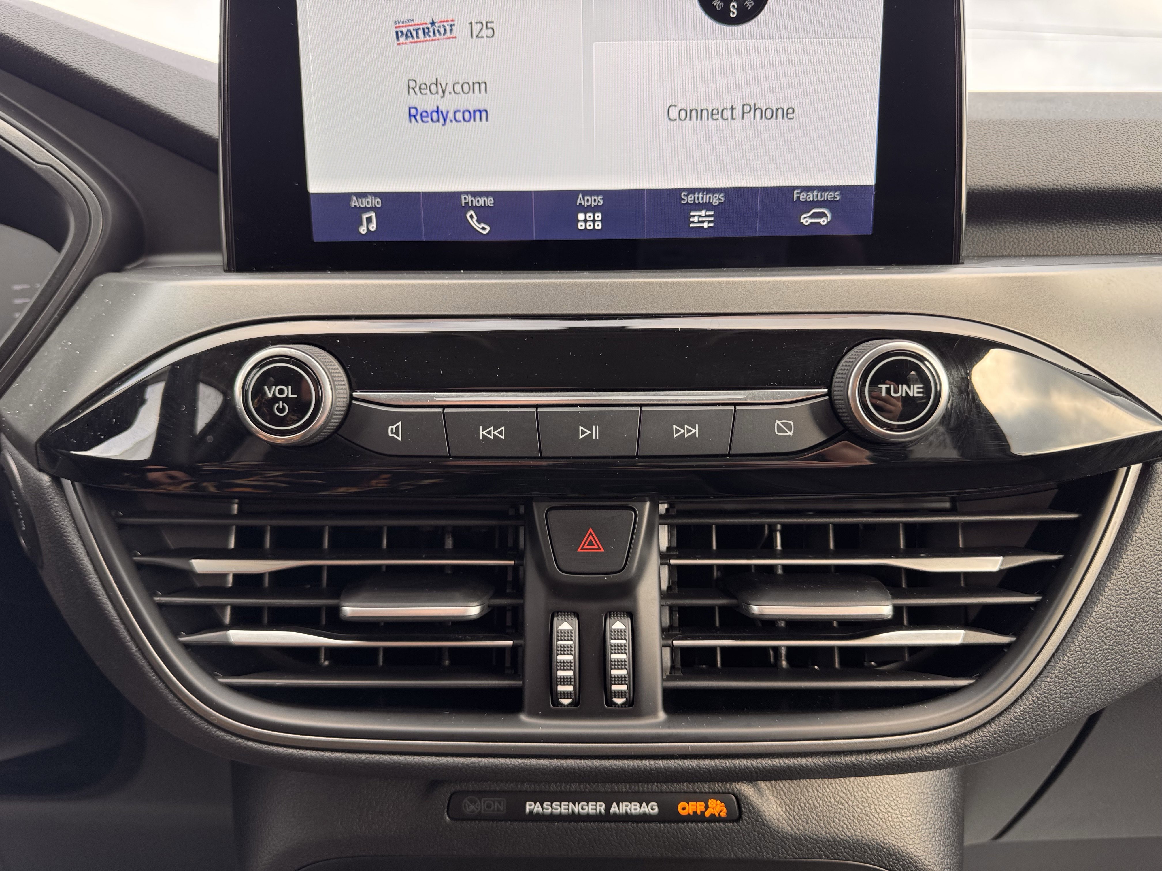 Certified 2024 Ford Escape Active w/ Cold Weather Package image 21