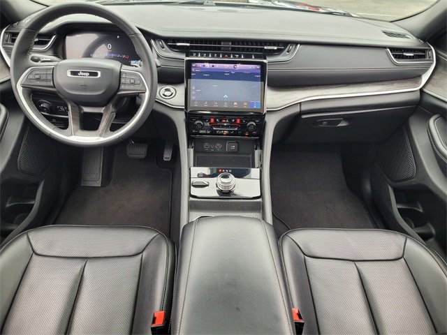 Used 2024 Jeep Grand Cherokee L Limited w/ Luxury Tech Group II image 12