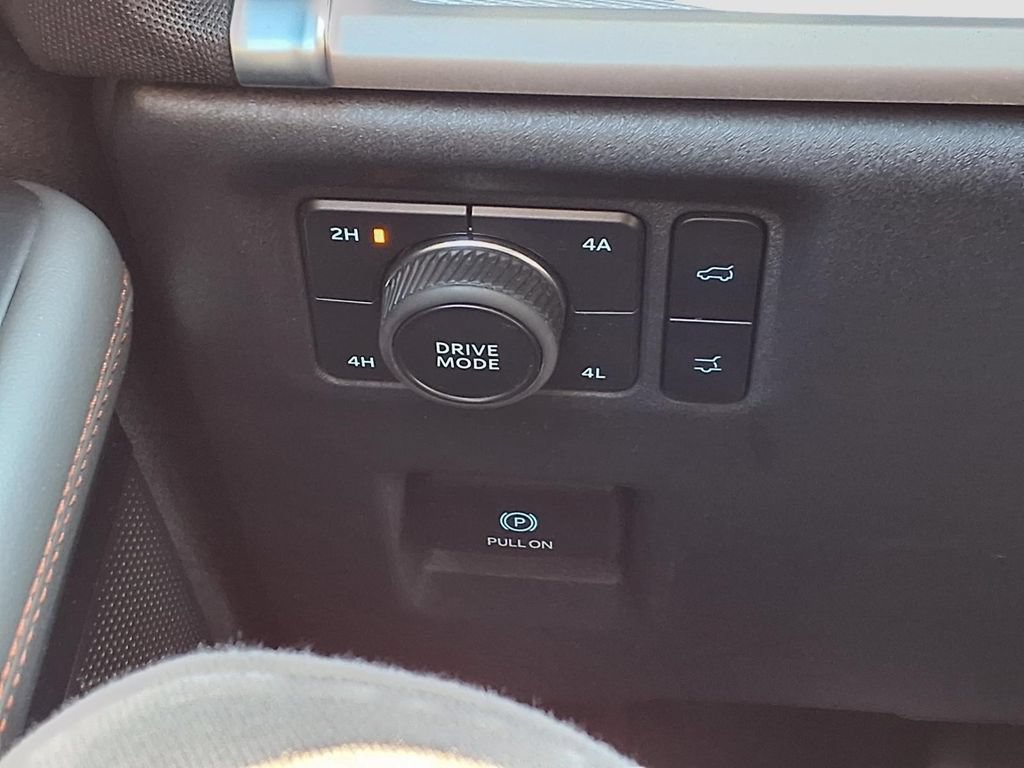 Certified 2025 Ford Expedition Max Active AWD/4WD image 21