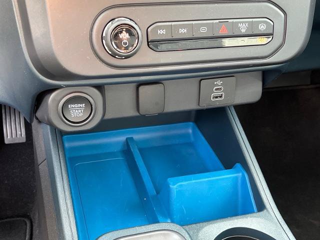 Certified 2025 Ford Maverick XLT FWD image 14